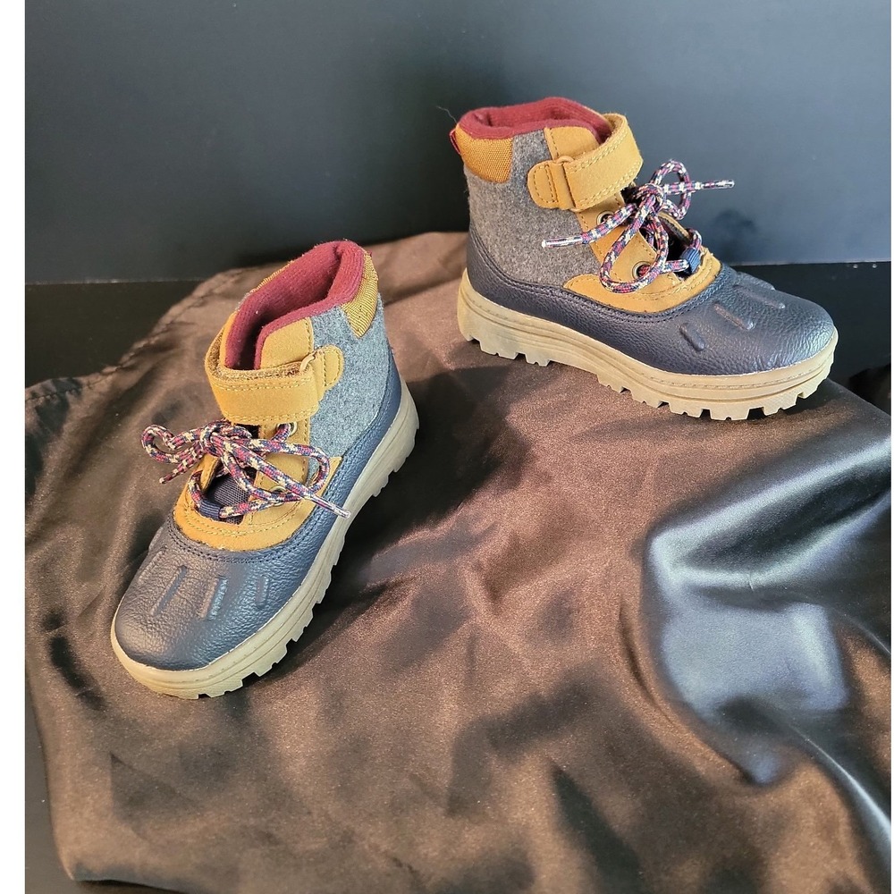 Carter's Freddie Duck Boots Size 9M US Lace‎ Up Boots Toddler